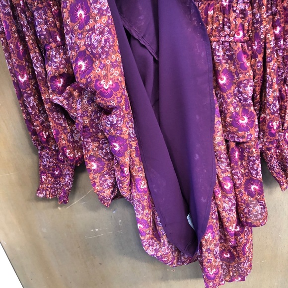 🌺 Hibiscus Floral Puff Sleeve Dress Peplum Bottom Sz 8 House Of Harlow 1960 - Picture 12 of 13